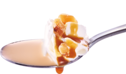 「コメダ珈琲店×鎌倉紅谷「クルミッ子」初コラボ！12月11日から限定メニューが登場」の写真