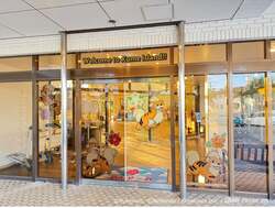 「ポケモンファンの親子に注目の宿泊プラン！　沖縄に「ガーディ」コラボルーム新登場」の写真