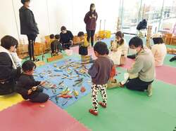 「入場無料＆体験多数「ゆめタウン徳島」で親子木育イベント初開催　来場特典も充実！」の写真