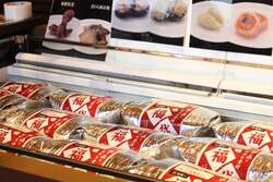 「銀の森で年末イベント「芽でたまつり」開催　特価おせちと正月準備を家族で楽しもう」の写真