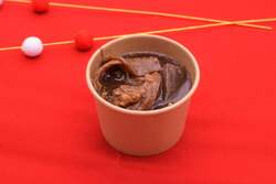 牛すじ煮込　500円(税込)