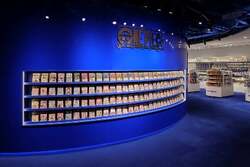 「ワンピースの世界で宝探し！新宿に公式旗艦店「ONE PIECE BASE SHOP」が新オープン」の写真