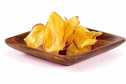 ［福島］会津串鶴／串鶴のいもけんぴチップス（１００ｇ）　８９７円　実演