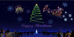 「神戸港でクリスマスナイトクルーズ開催！　親子で船上ディナーとドローンショーを満喫」の写真