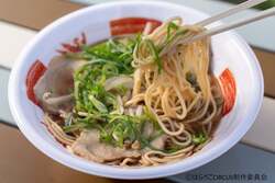 「昨年は26万人が来場！入場無料の大型フードフェス『はらぺこCIRCUS』がGWに大阪で開催」の写真