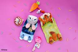 「『ズートピア』のペット用アイテム新登場　なりきりコスチュームやおもちゃなど全7種」の写真