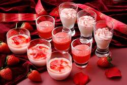 「東京都港区のホテルでいちご食べ放題イベント！ 親子で楽しめるスイーツブッフェ開催」の写真