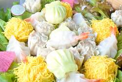 「神戸で新春バイキング開催　ブリしゃぶ＆すき焼き食べ放題！大人2400円から楽しめる」の写真