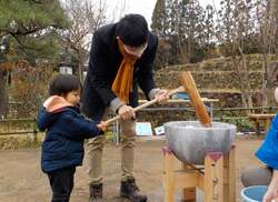 「岐阜県各務原市の冬イベント！　1600本のキャンドルナイトで幻想的な光の世界を体験」の写真