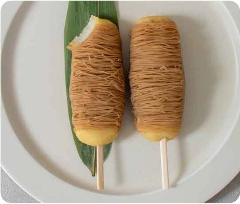 京都「京都金ノ華嵯峨嵐山店」モンブラン芋団子〈焼き芋〉（1本）702円