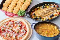 「名古屋のホテルでギリシャ料理を親子で堪能！　いちごスイーツも楽しめる地中海フェア」の写真