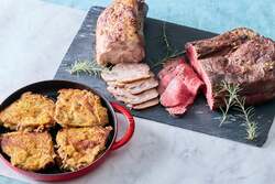 「名古屋のホテルでギリシャ料理を親子で堪能！　いちごスイーツも楽しめる地中海フェア」の写真