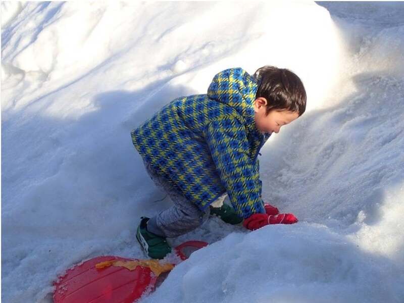 雪遊び写真／渡部郁子