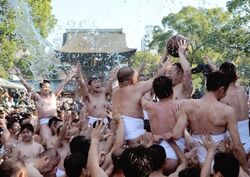 筥崎宮　玉せせり｜筥崎宮