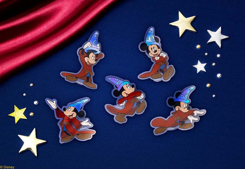 8枚入ボックスは透け感が可愛いオリジナルステッカー付き！