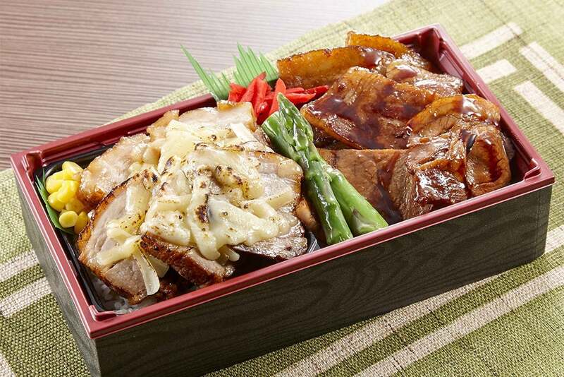 〈豚丼 美な都〉炙り角煮チーズ＆網焼き十勝豚のデラックス豚丼