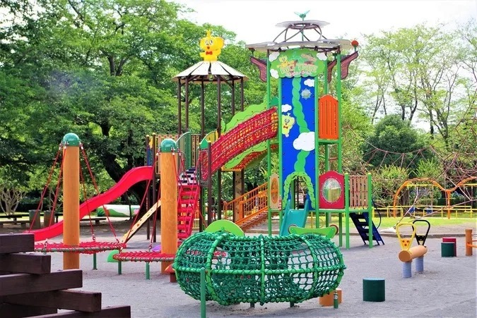 全国のおすすめ巨大＆立体迷路18選！　日本最大級＆変わり種も！の1枚目の写真