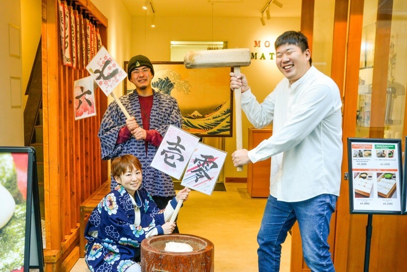 餅屋半兵衛 浅草 お正月もちつき無料体験