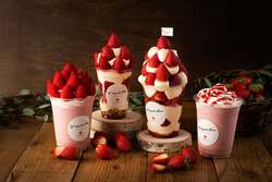 「食べる宝石「ミガキいちご」が食べ放題！山元町でいちご狩りスタート　巨大パフェも！」の写真