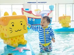 水深30cmの「ボザッピィの湯ゥ遊広場」
