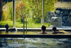 奈良のヒノキ風呂