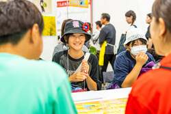 今日の先生はキミ！英会話体験（出展：PEPPY KIDS CLUB）