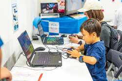 バーチャル消防士体験（出展：株式会社Meta Osaka）