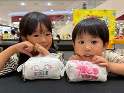 スコッティ＆クリネックスのぬいぐるみを塗ろう