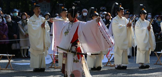 熱田神宮　踏歌神事