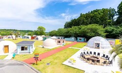 廃校をリノベした「TACO GLAMP」！体育館・プール・図書室など無料で楽しみ放題♪