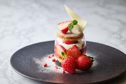 「【2026】関西のいちごスイーツビュッフェ8選！あまおうケーキ食べ放題＆5歳以下無料も」の写真