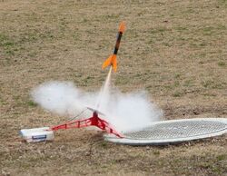 モデルロケットを打ち上げよう!!