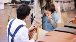 「2027年入学のラン活始動！池田屋が全国展示会を開催　46都道府県で試着できる！」の写真