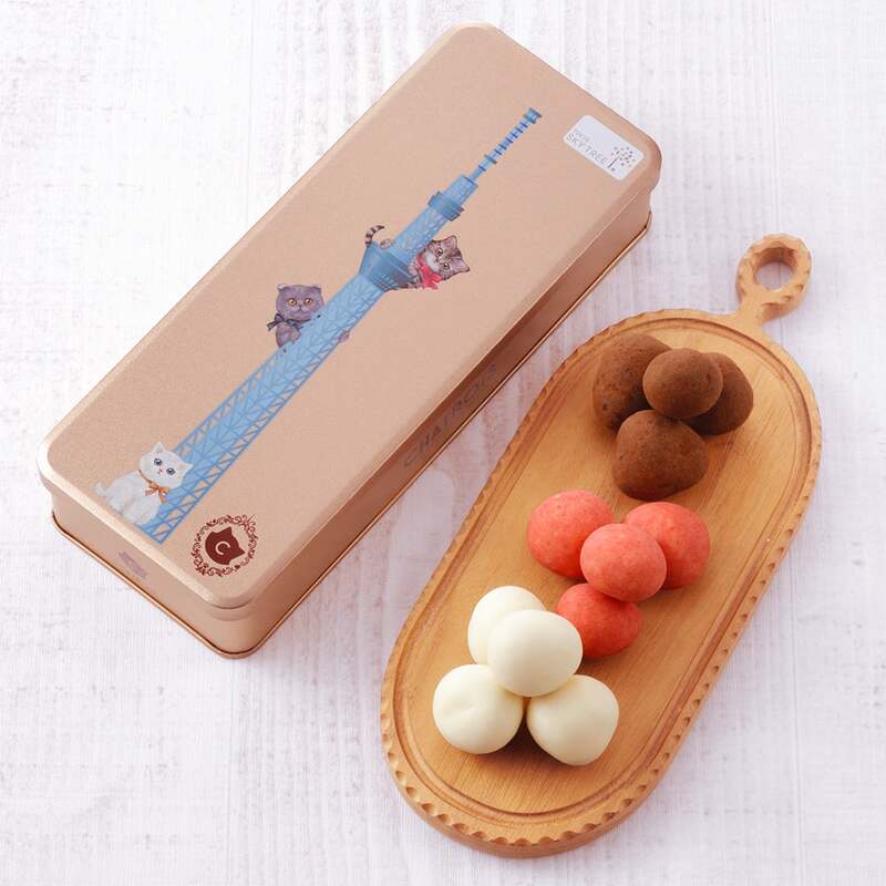 ©TOKYO-SKYTREE ＜シャトロワ＞ (タワーヤード2階) ソラマチ限定  東京スカイツリー缶  苺の牛乳ショコラ 3種