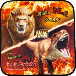 「巨大恐竜に乗れる！化石発掘や動くロボに大興奮　ららぽーと新三郷でイベント開催」の写真