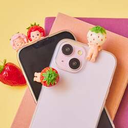 ぶら下がり苺キューピー|秘密の苺MICO E（2号館1F）