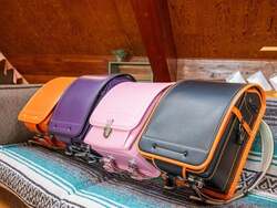 「高校生まで宿泊無料！山梨のキャンプ場で「ランドセル試着」ができる新プランが話題」の写真