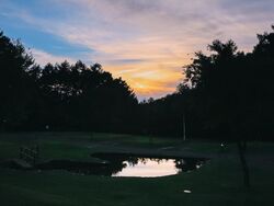 「高校生まで宿泊無料！山梨のキャンプ場で「ランドセル試着」ができる新プランが話題」の写真