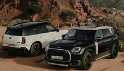 「焼きたての香りに包まれて青空の下でピクニック　湘南パン祭りでパン食い競争に挑戦も」の写真