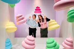 フライングうんこ