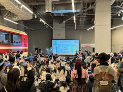 「もころん」とのダンス企画（昨年開催）