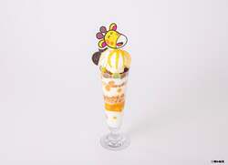 シェアして食べよう！ きりんさんのロングパフェ　　税込3,880円