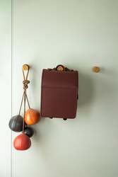 「かぶせがない新形状も！2027年度ランドセル展示会が全国18会場でスタート」の写真