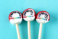 「無料キャンディ配布＆5歳から職人体験できる！九州初・パパブブレ福岡がリニューアル」の写真