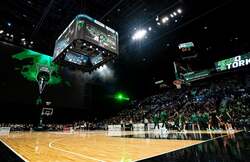 「日本初上陸！海に巨大シャボン玉？光と泡が舞う幻想的な無料イルミが神戸で開催決定」の写真