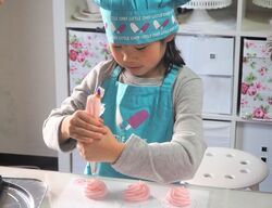 バレンタインを彩るデコレーション！ケーキデザイナー体験