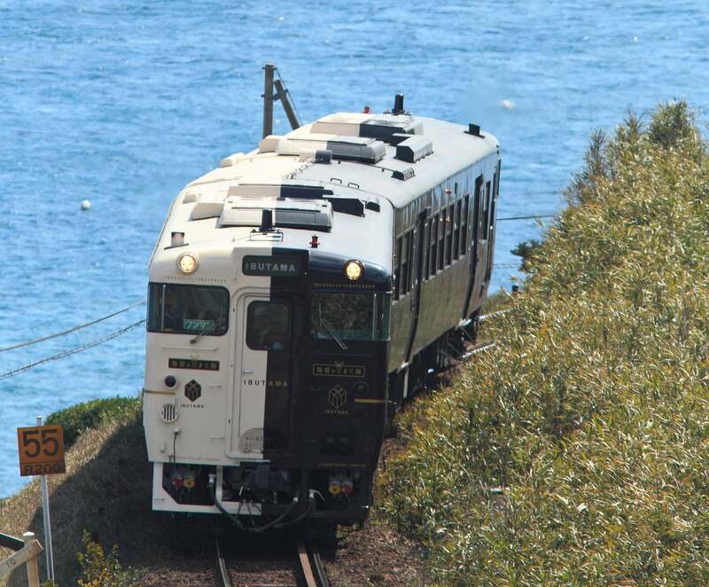 特急指宿のたまて箱