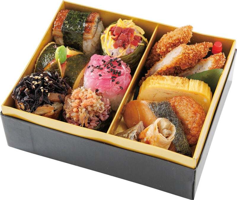 「城山ストアー」指宿のたまて箱弁当