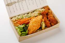 「海苔弁いちのや」名物海苔弁