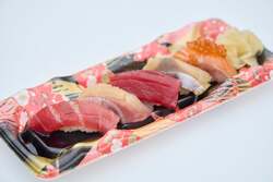 「予約困難な名店も！有明で東京最大級のグルメフェス開催　ベビーカーOKで子連れも安心」の写真